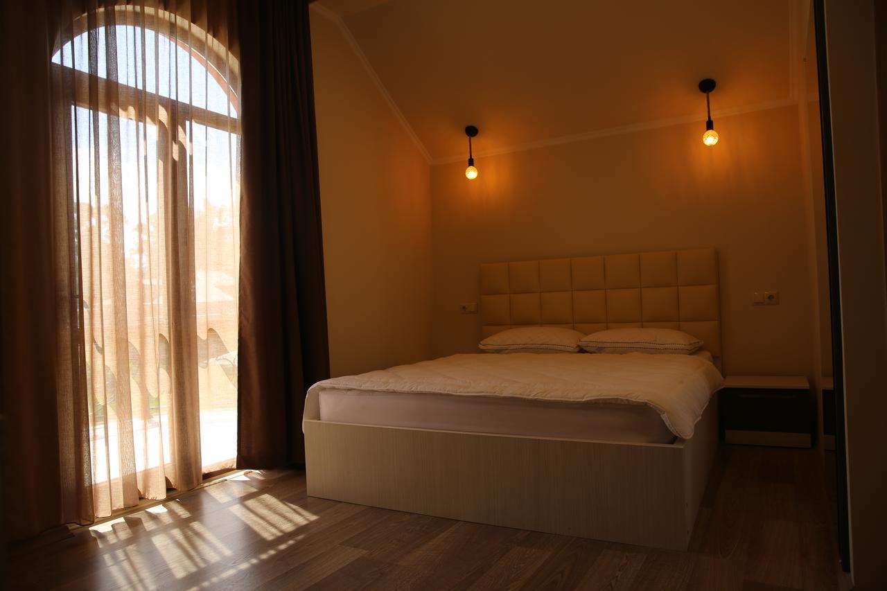 Villa Mariana Batumi Exterior foto