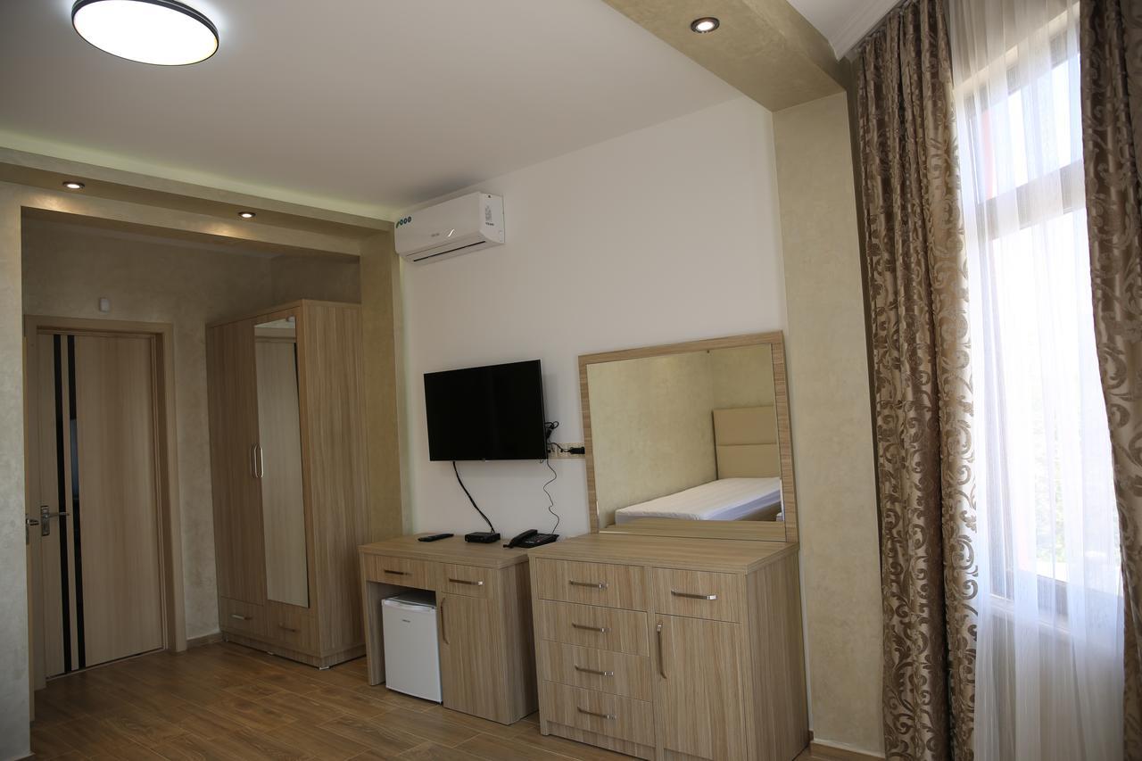 Villa Mariana Batumi Exterior foto